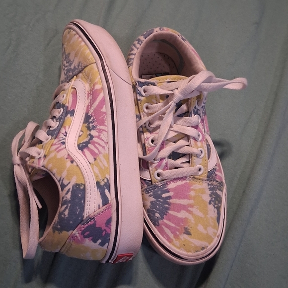 Tie Dye Vans Lace Up Skate Shoes Women 6.5 Men 5 Pink Yellow Blue Back To School - Picture 3 of 7